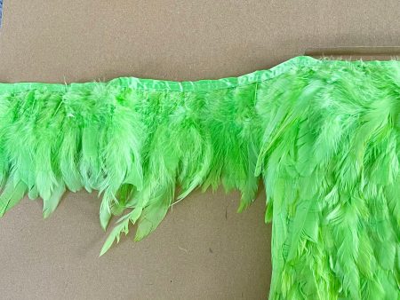 Grass green Coque Feathers Fashion