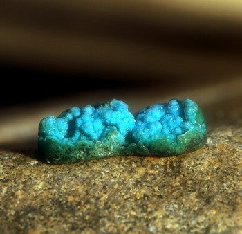 Chrysocolla Online