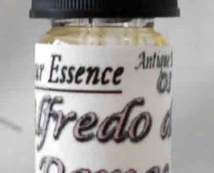 Alfredo de Damas Antique Rose Essence, Rosa centifolia muscosa For Sale