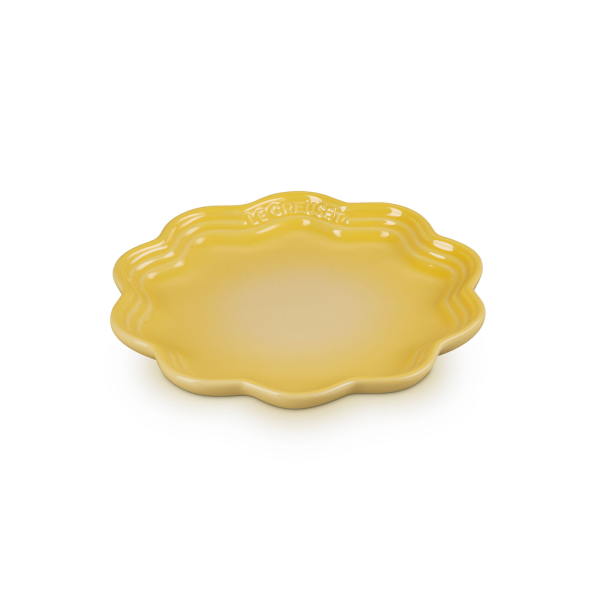 Frill Plate 18cm on Sale